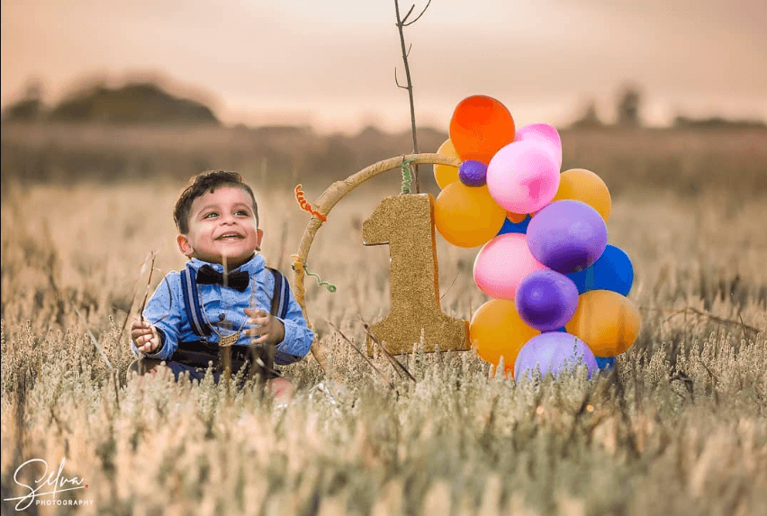 Selva Photography family portrait outdoors